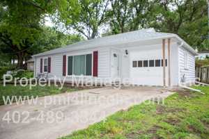 featured image of 141 S 46th St