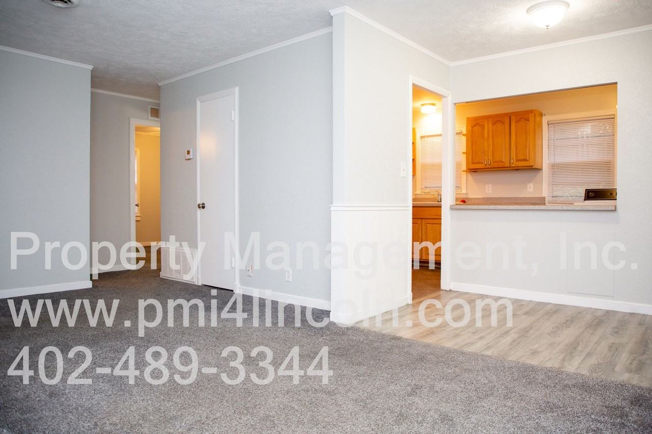 141 S 46th St - Photo 7 of 41