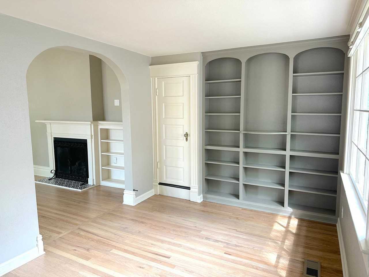 1116 N 12th St - Photo 3 of 27