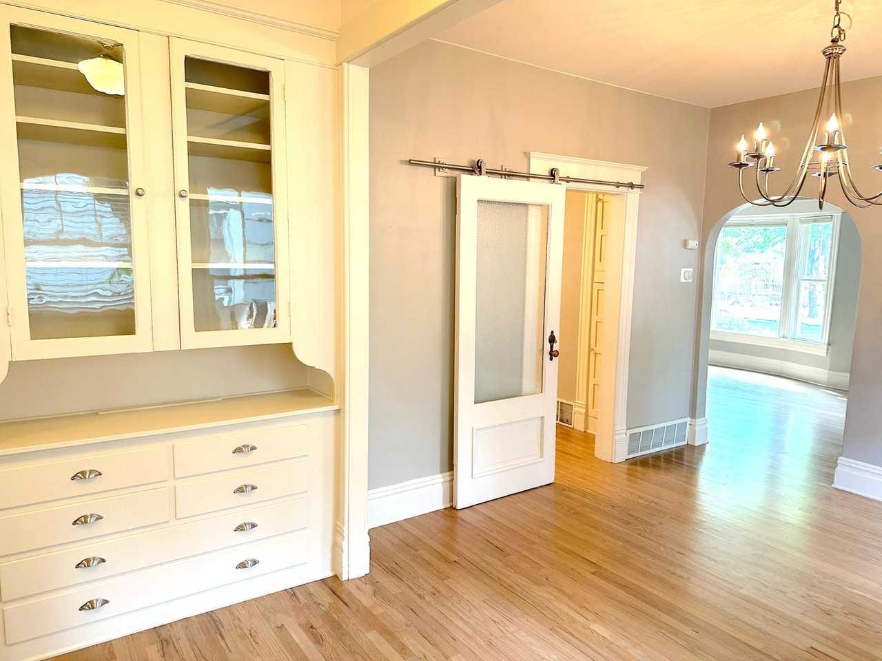 1116 N 12th St - Photo 5 of 27