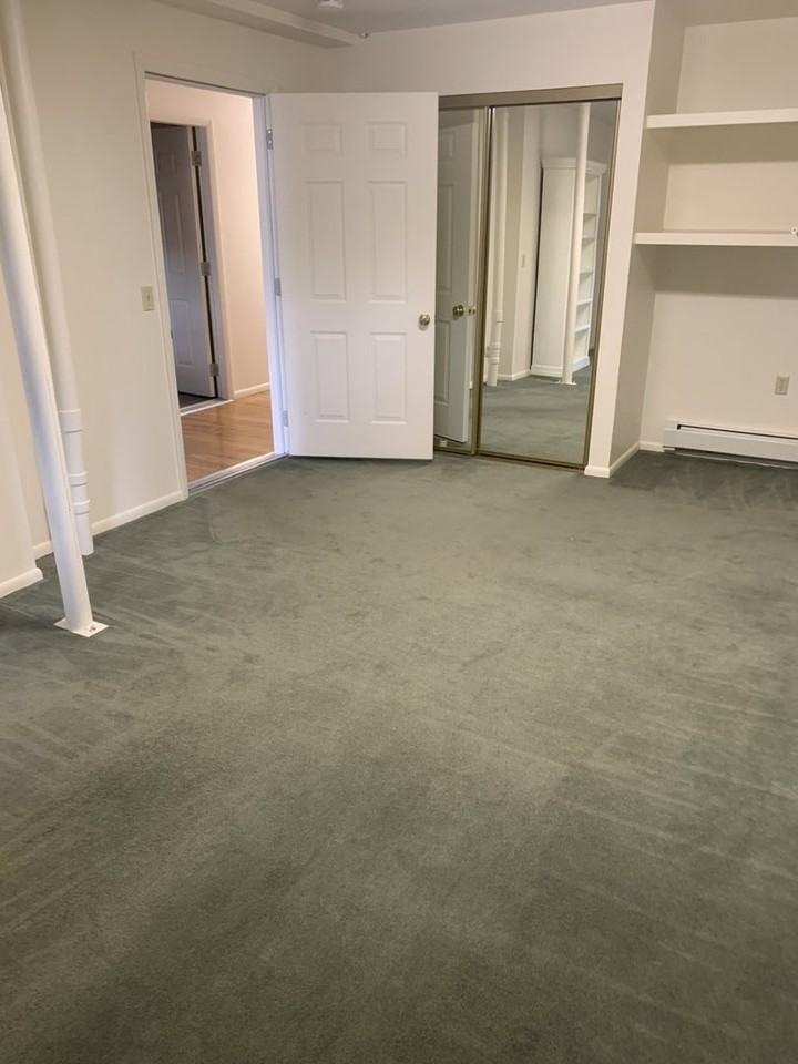 735 College Ave - Photo 2 of 11