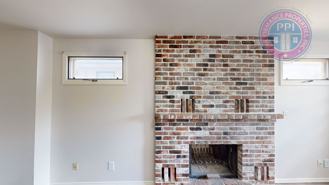 far455 - Photo 1 of 1