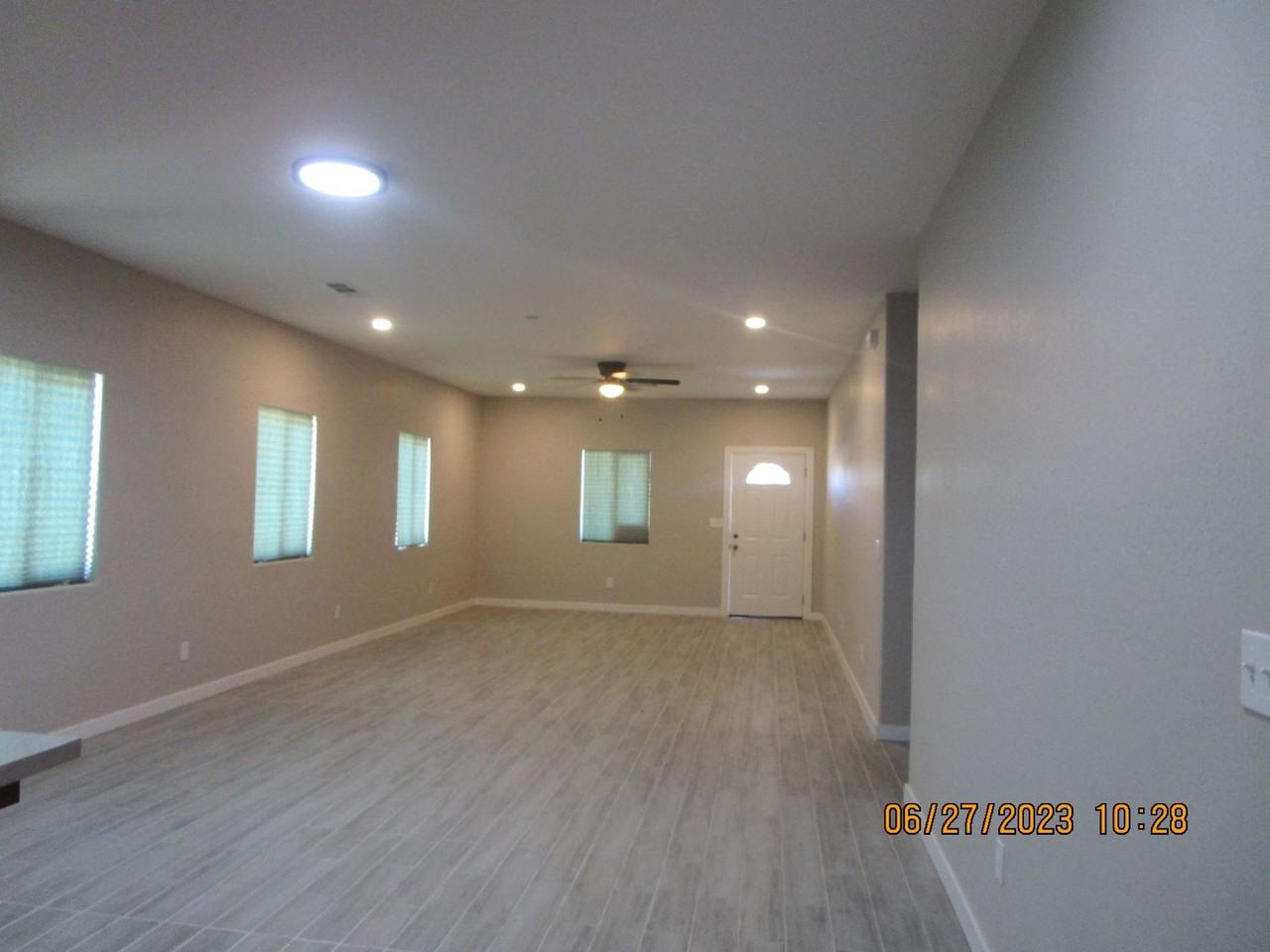 3622 Anderson St - Photo 3 of 15