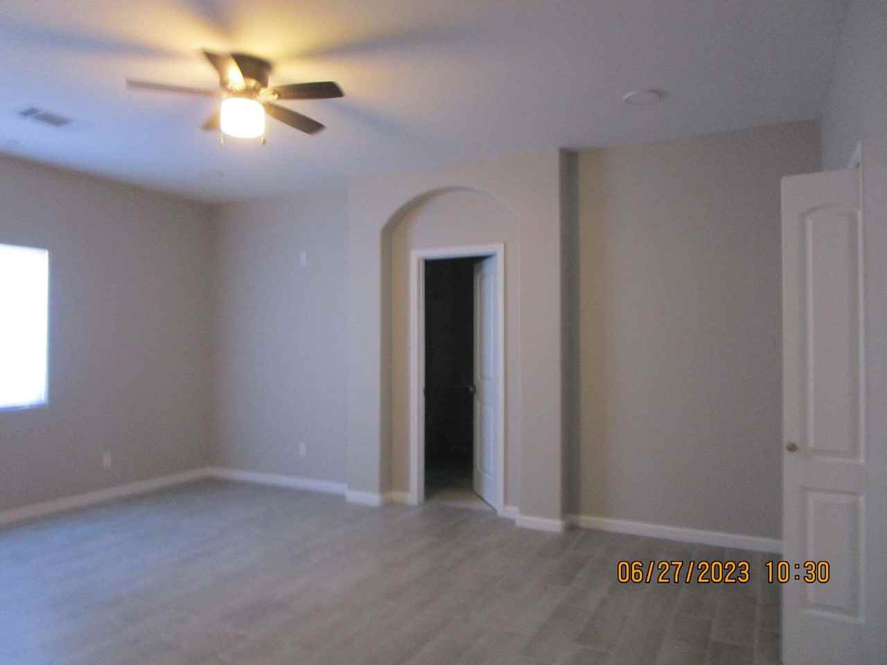 3622 Anderson St - Photo 5 of 15