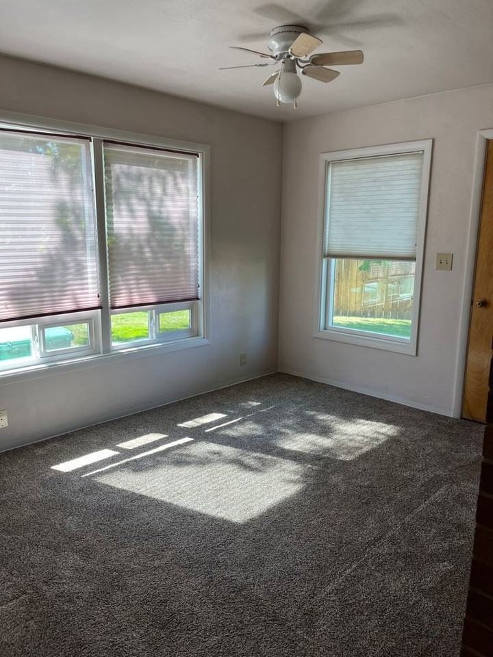 2344 Nile St - Photo 5 of 20