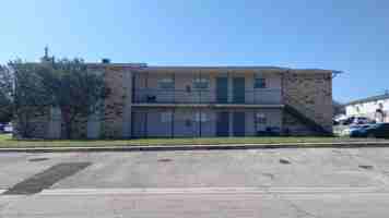 featured image of 507 Hackberry St