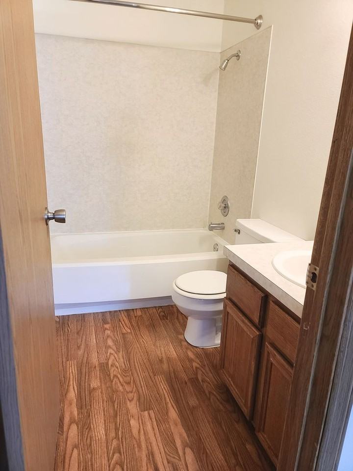 2038 5th St N - Photo 7 of 12