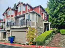 featured image of 2840 139th Ave Se #2