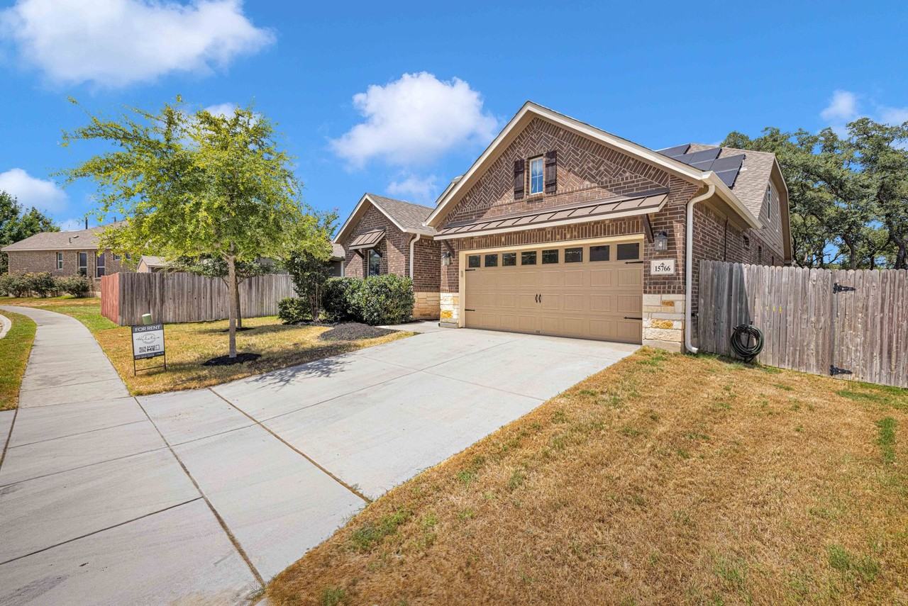 15766 La Subida Trl - Photo 3 of 34