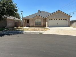 featured image of 5425 Veranda Ct