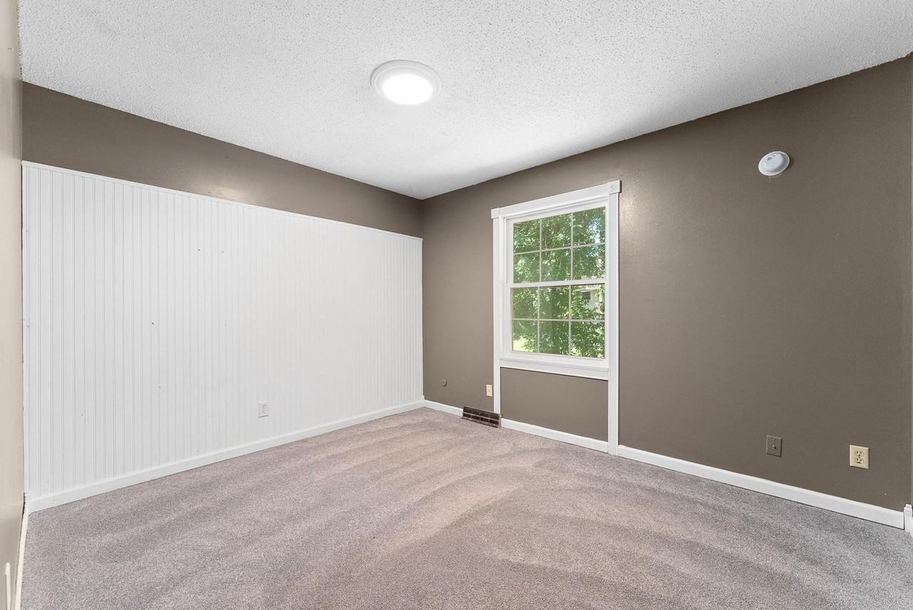 4424 E Walker Way - Photo 3 of 20