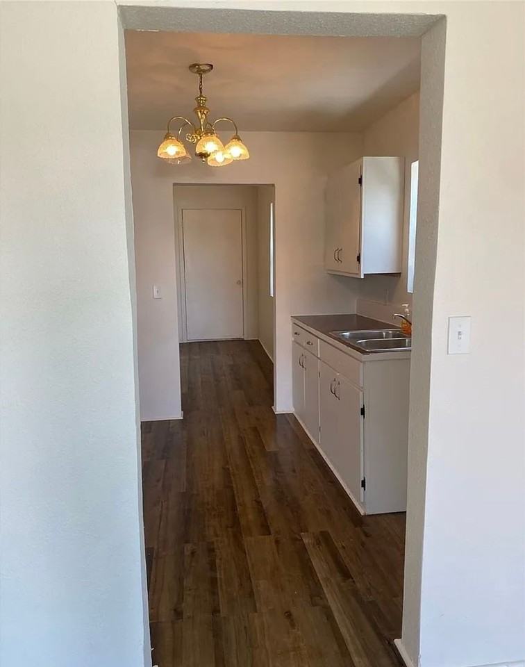914 3rd Ave Nw - Photo 4 of 10