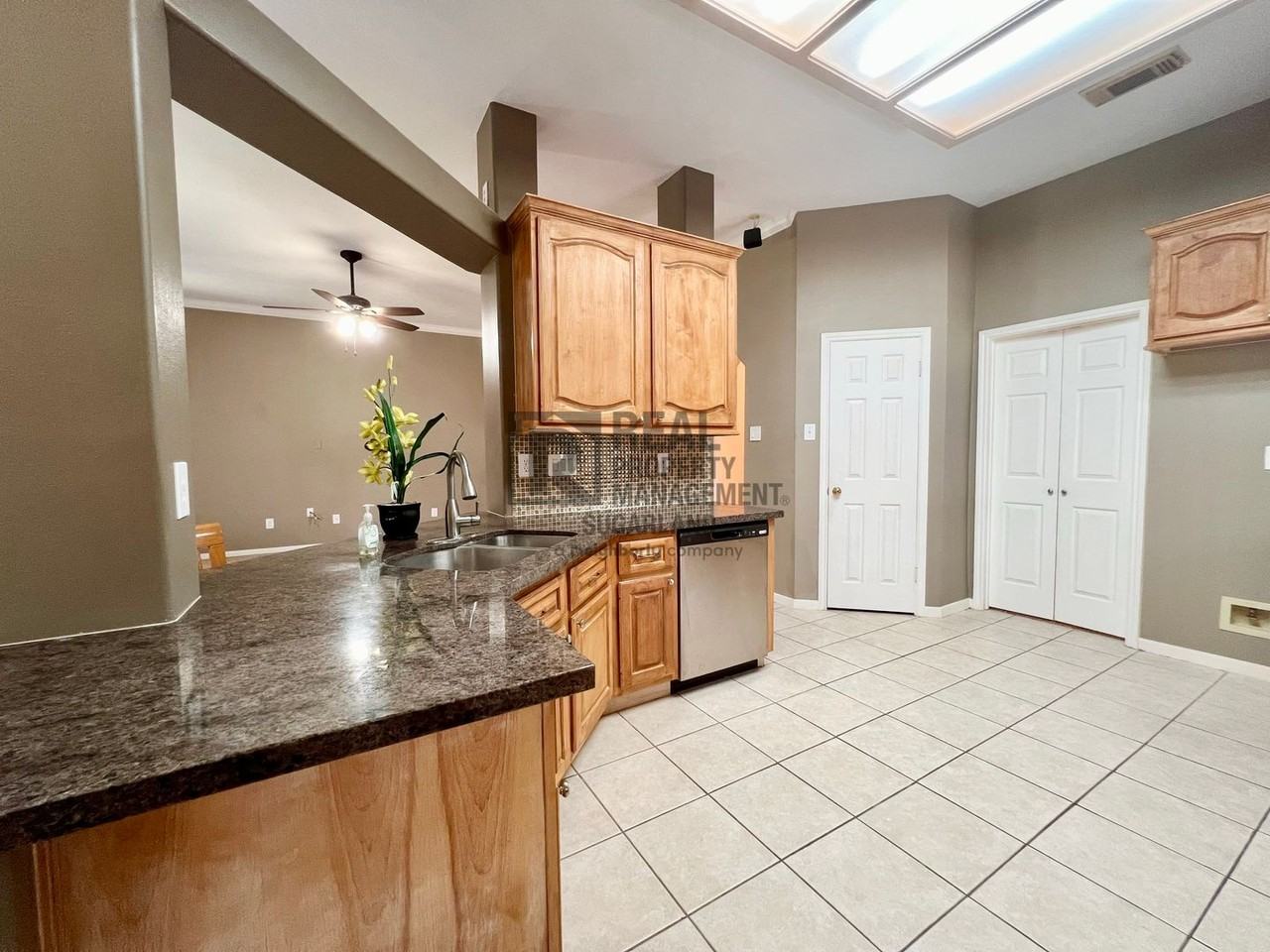 5103 Plantation Colony Dr - Photo 6 of 23