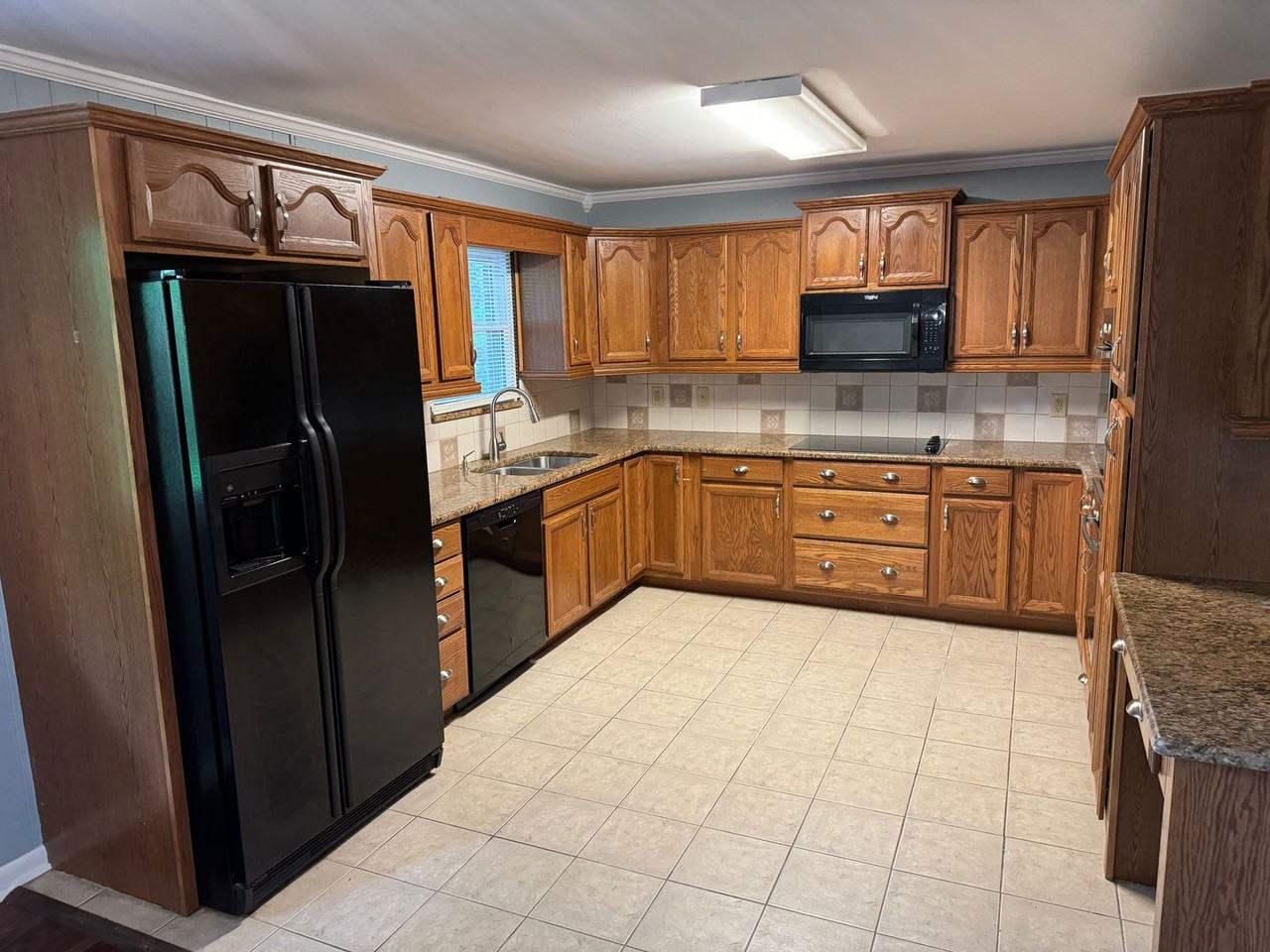 1204 Bowman Rd - Photo 6 of 26