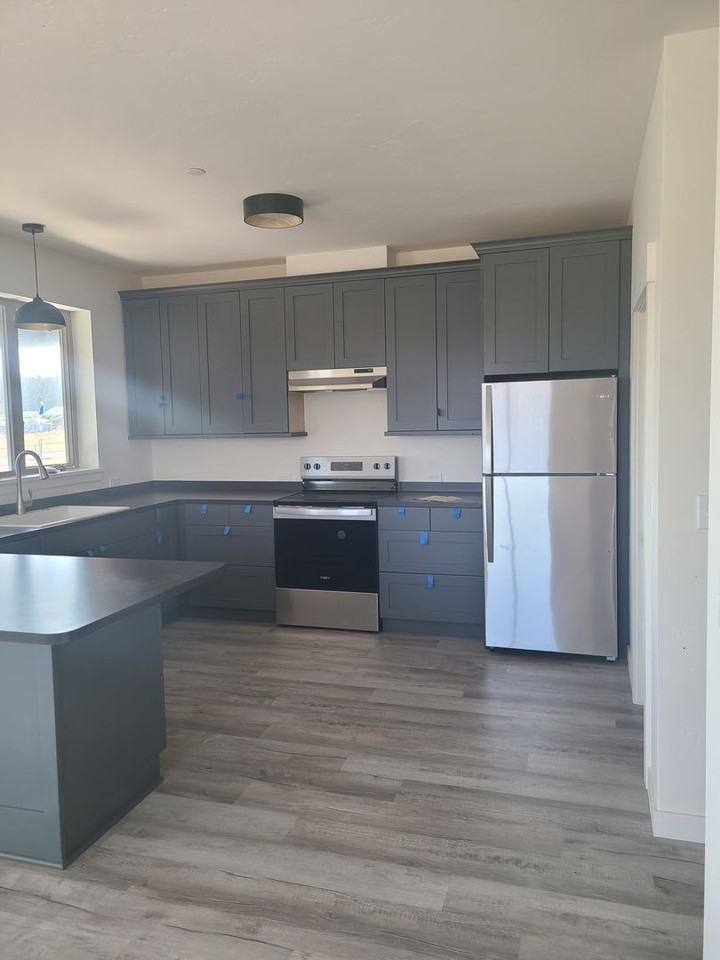 775 Mullis St - Photo 2 of 19