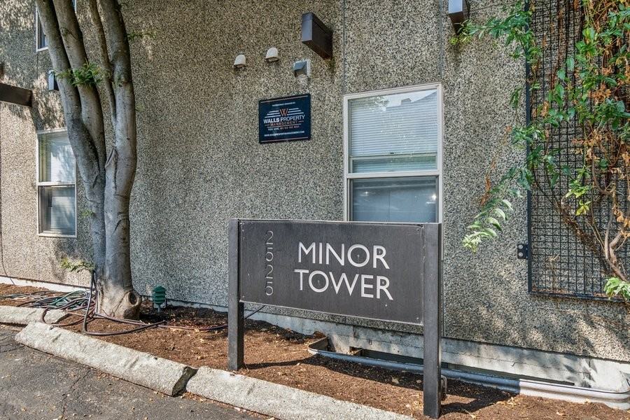 Minor Tower Apartments - Photo 2 of 18