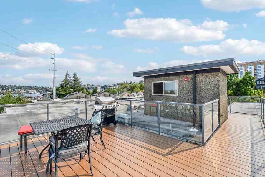 Minor Tower Apartments - Photo 6 of 18