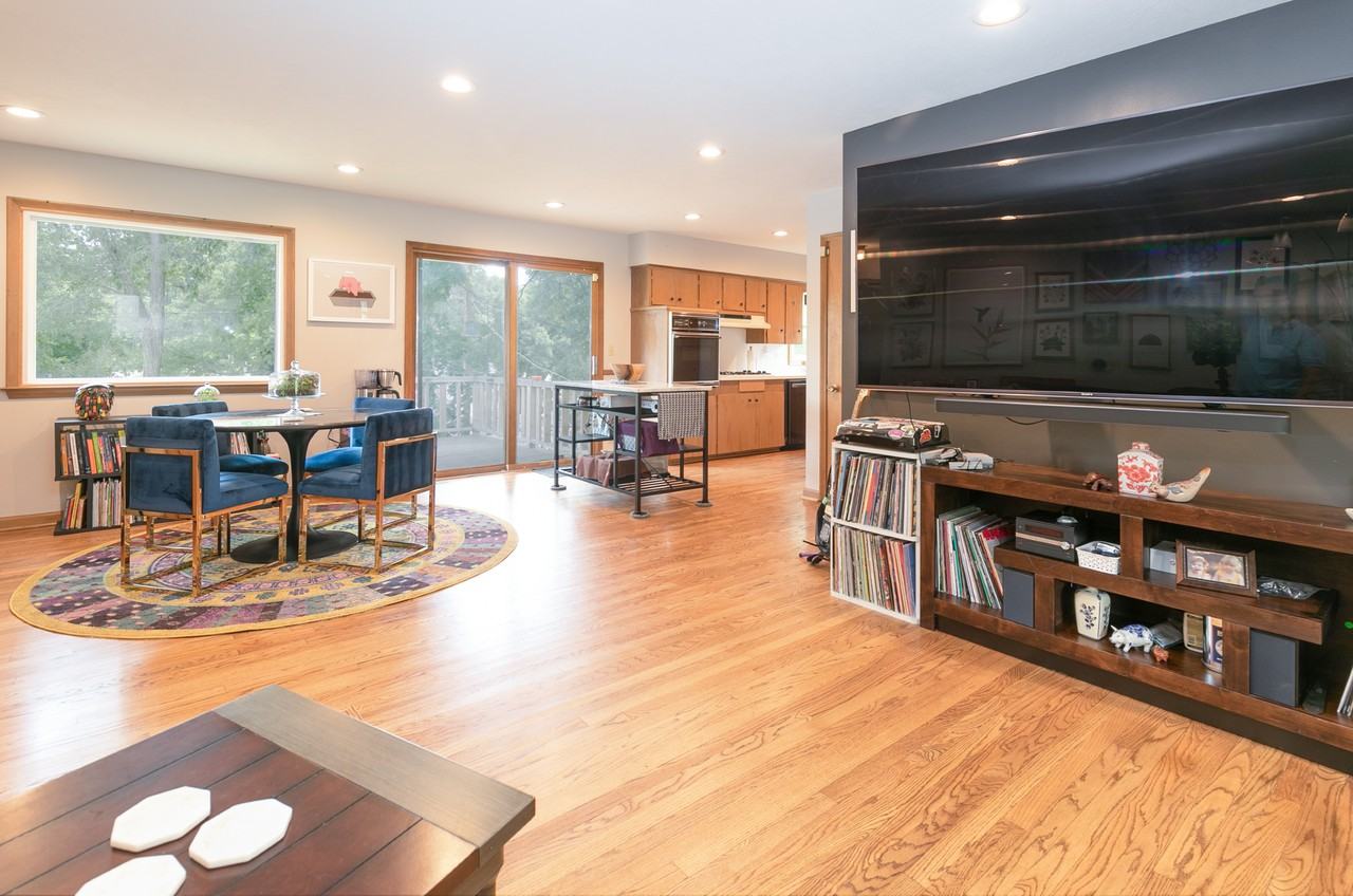 3007 S 76th Ave #NA - Photo 2 of 16