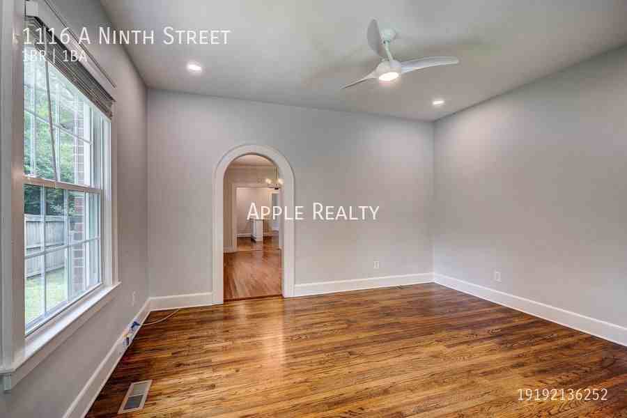 1116A 9th St - Photo 2 of 23