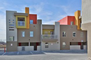 410 Thorn Ave #D3 - Photo 1 of 1