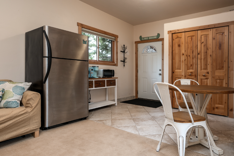 23 Lilac Ln #1 - Photo 6 of 14