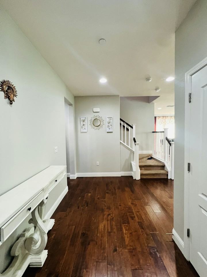 3084 Vittoria Loop - Photo 3 of 32