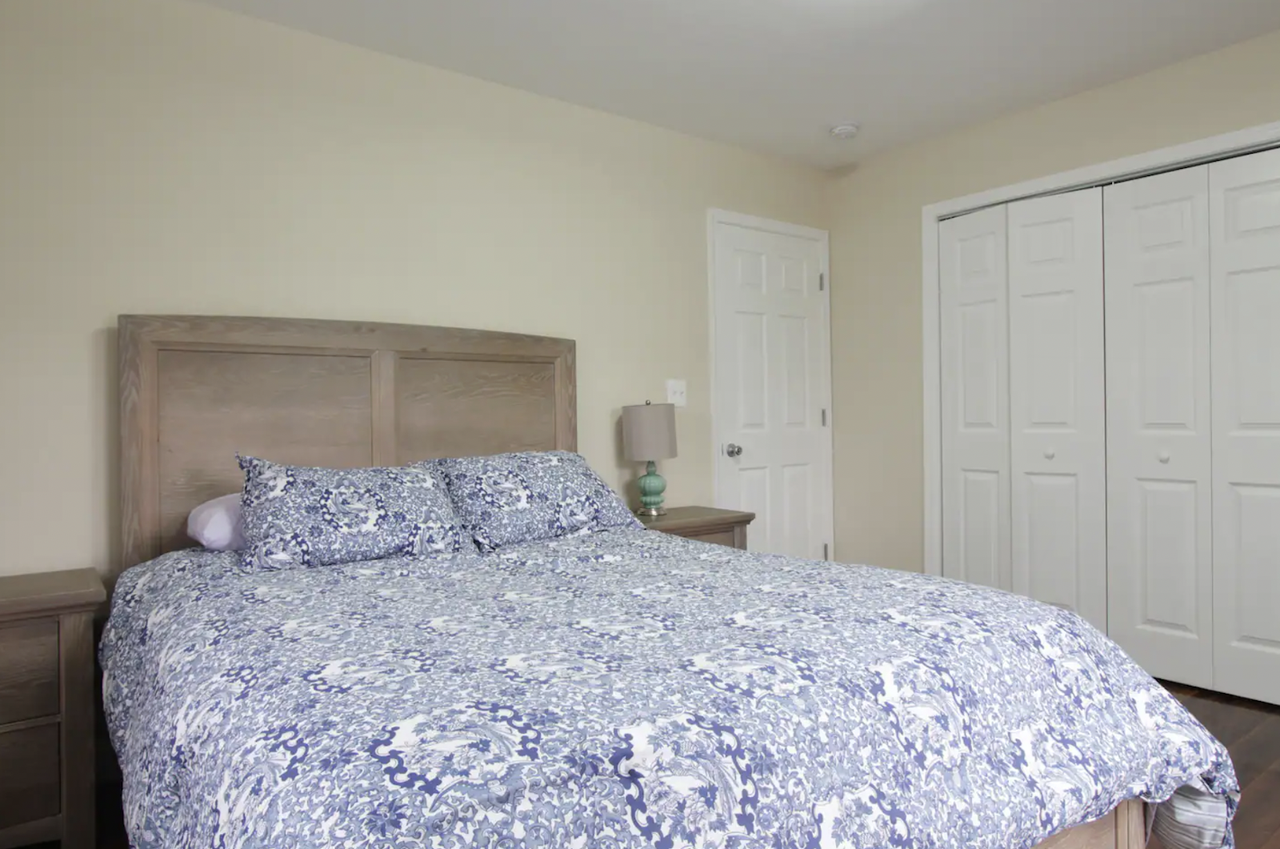 2708 Arlington Boulevard - Photo 3 of 14