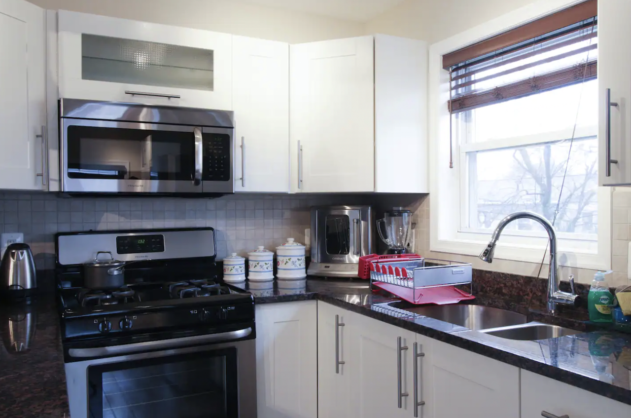 2708 Arlington Boulevard - Photo 4 of 14