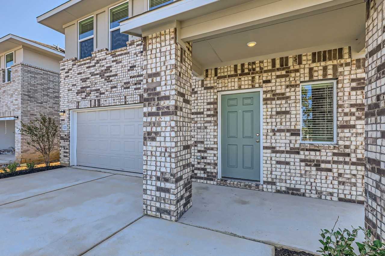 121 Standing Rock Ln - Photo 3 of 27