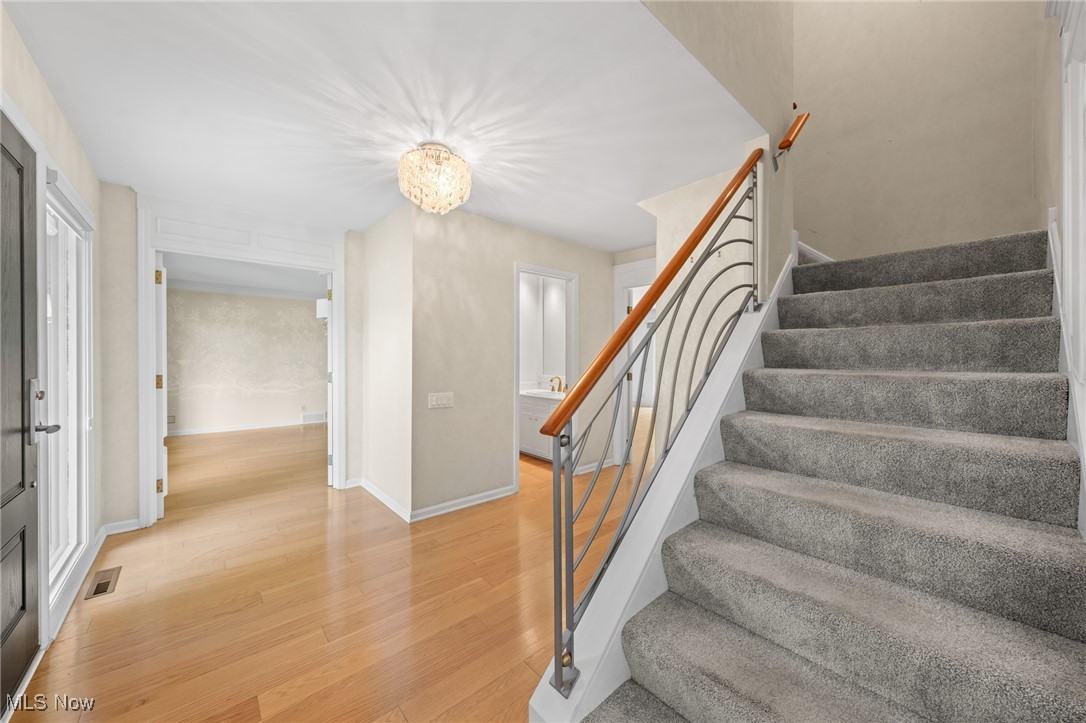 31050 Gates Mills Blvd - Photo 3 of 47