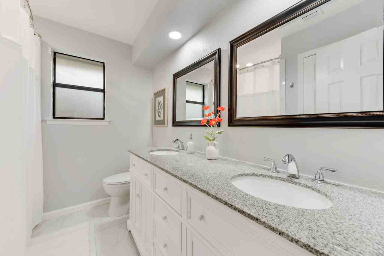 Camelia Dr - Photo 2 of 14