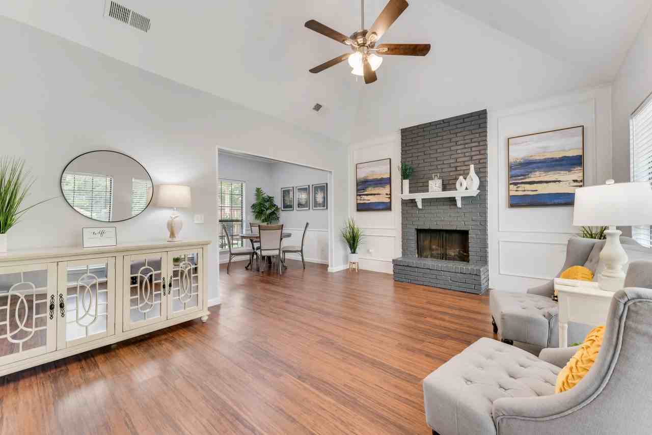 Camelia Dr - Photo 4 of 14