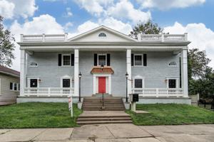 featured image of 1208 Se 1st St