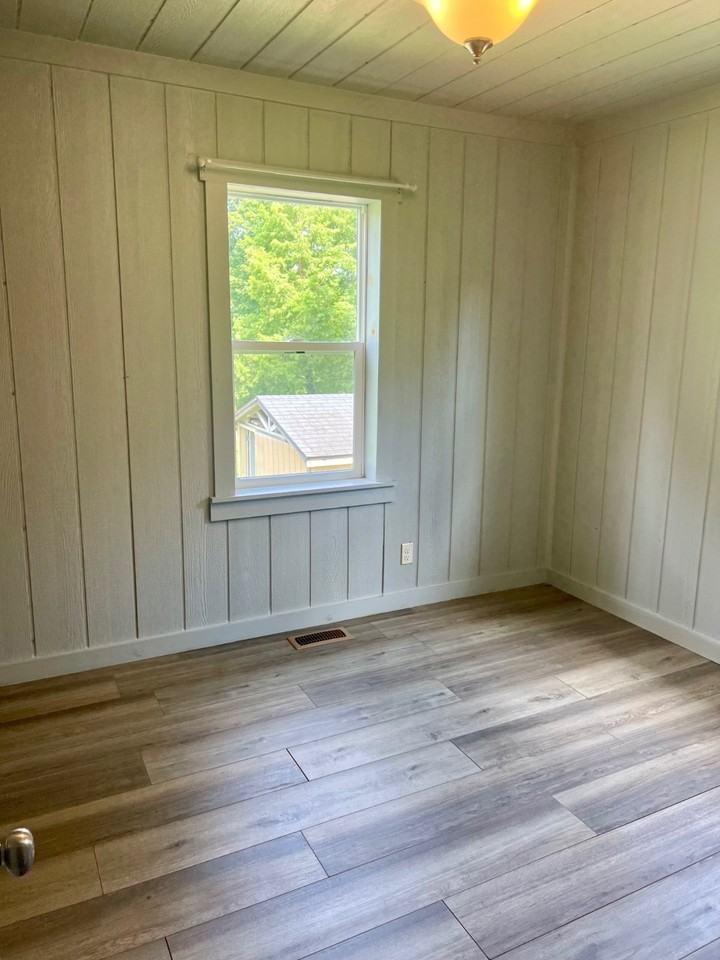 65 Terrace Ave - Photo 5 of 8