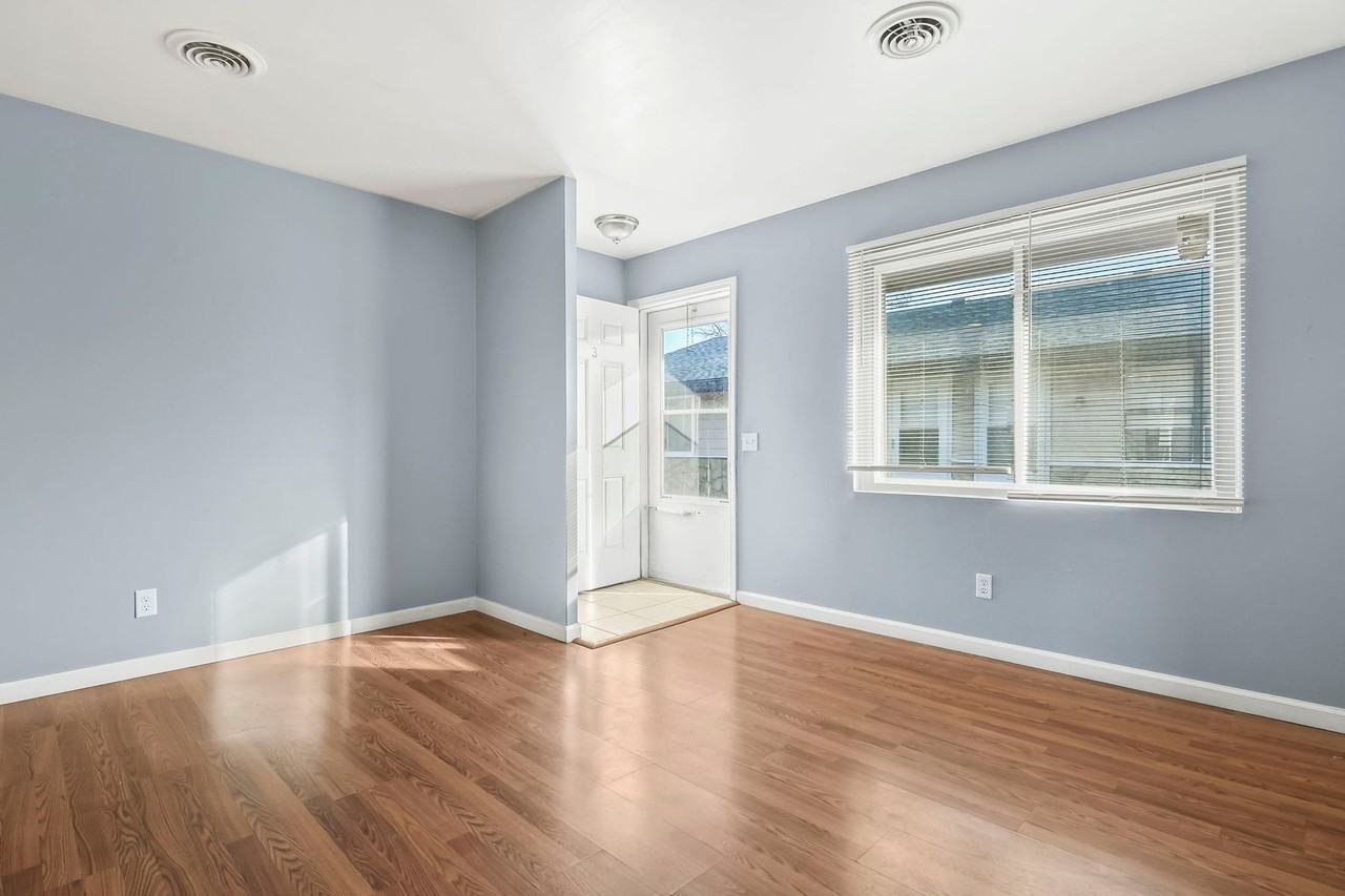 Stanton 1 bedroom units - Photo 5 of 19