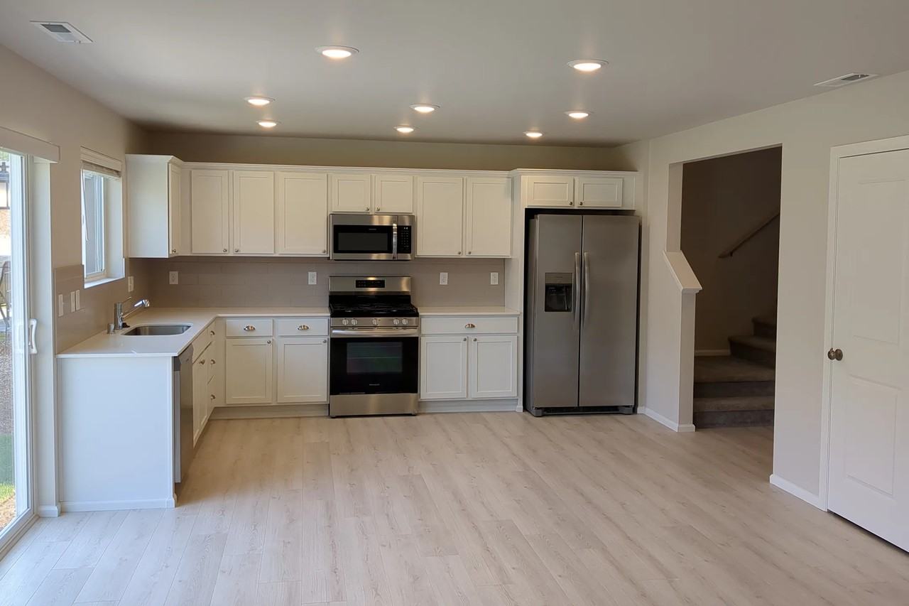 181 Ne Belfair Station Dr - Photo 3 of 14