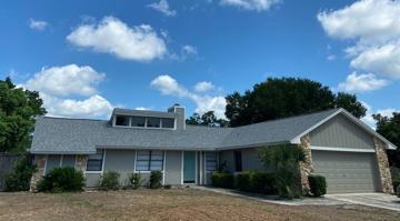 featured image of 215 Cambridge Dr