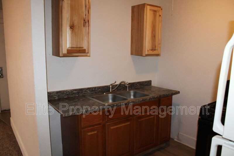 2901 5th Ave #2 - Photo 6 of 11