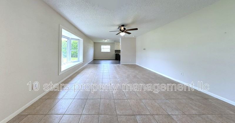 31211 Stoney Brook Dr - Photo 4 of 44