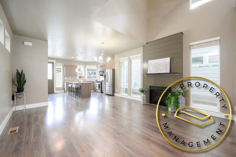 1205 W Melrose St - Photo 2 of 22