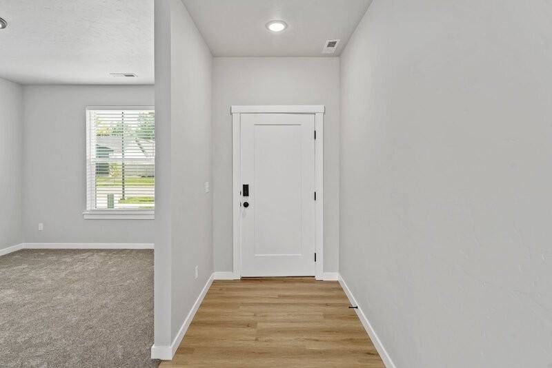 2951 S Alcamo Way - Photo 3 of 39