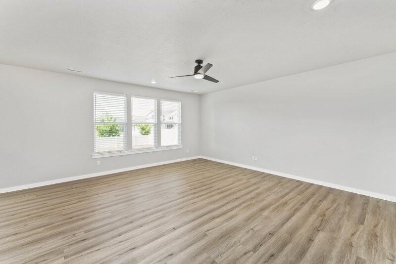 2951 S Alcamo Way - Photo 6 of 39