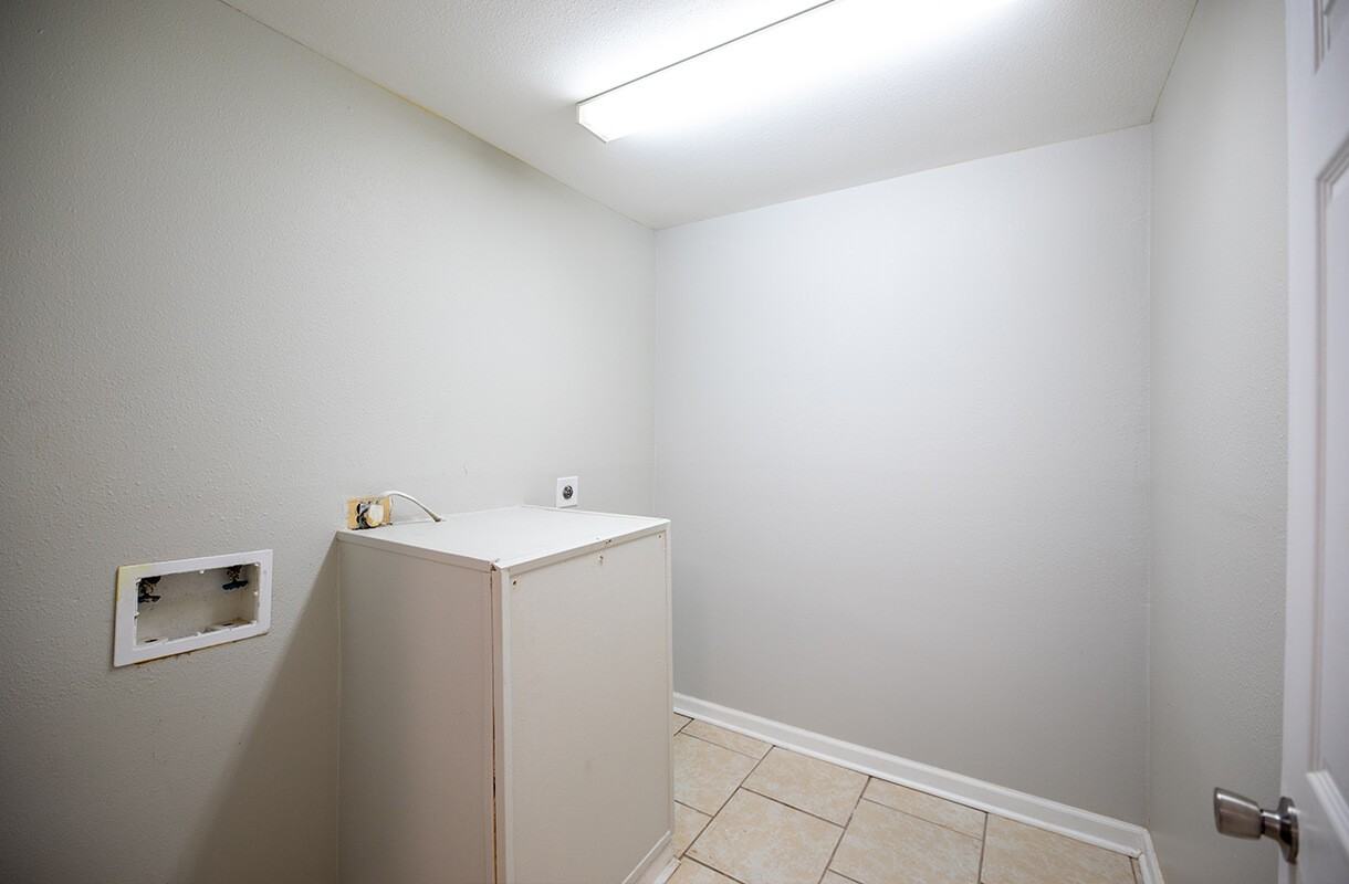 2817 Deaton St - Photo 5 of 5