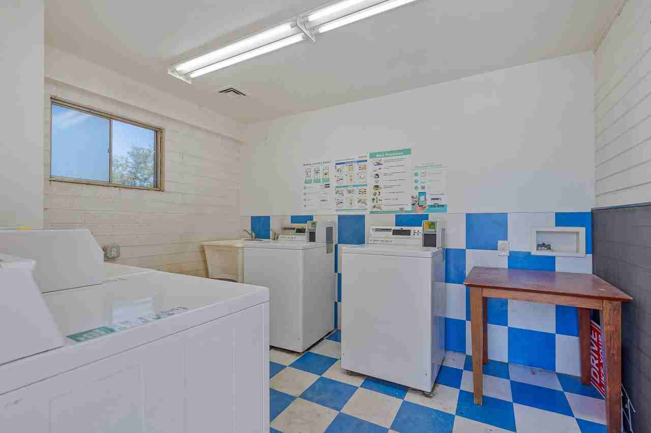 410 E Mcmurray Blvd - Photo 2 of 20