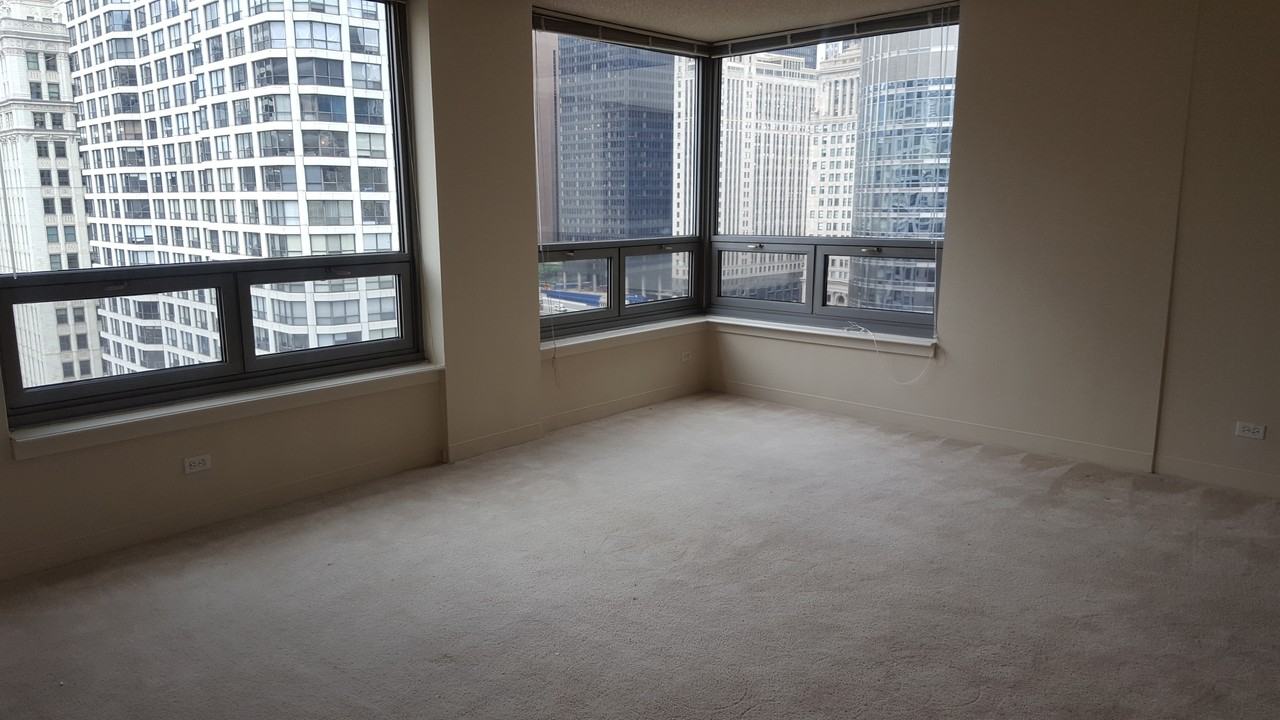 440 N Wabash Ave #1911 - Photo 2 of 22