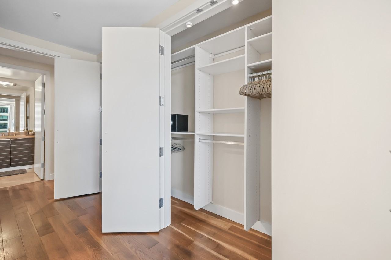 1325 Pacific Hwy #1603 - Photo 3 of 35