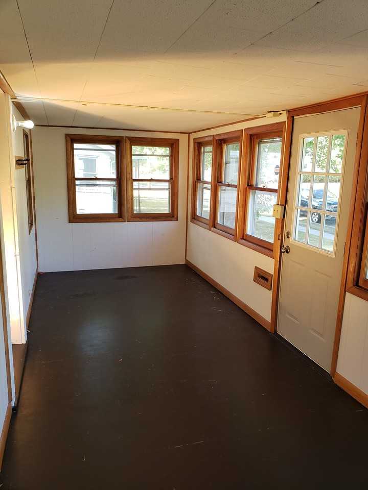 143 22nd Ave N #NA - Photo 3 of 16