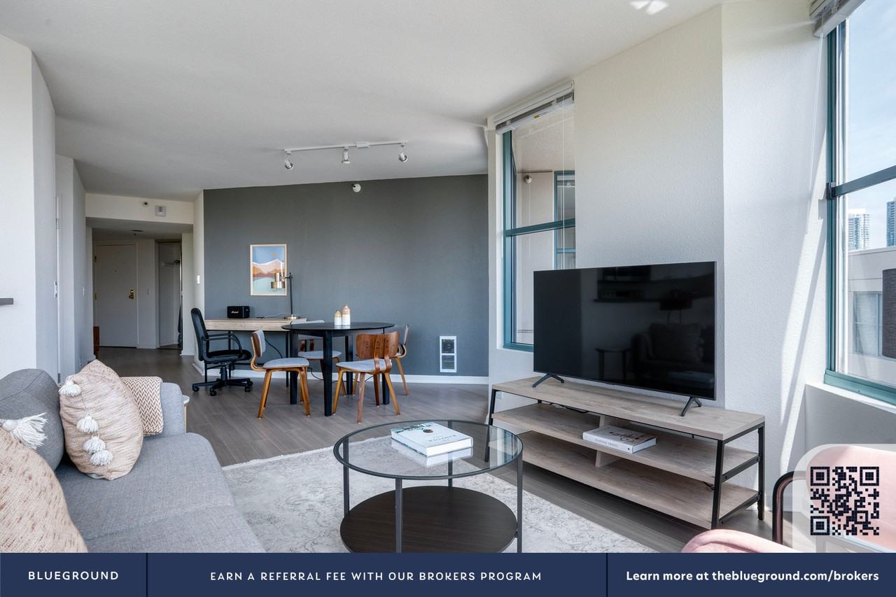 2 Townsend Street - Photo 5 of 50