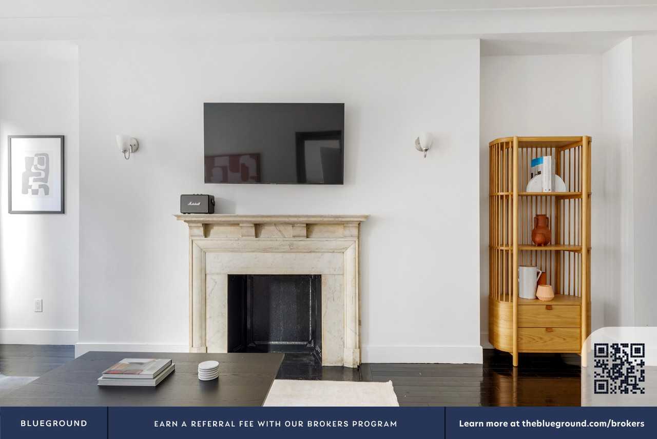 15 West 55th Street - Photo 5 of 31