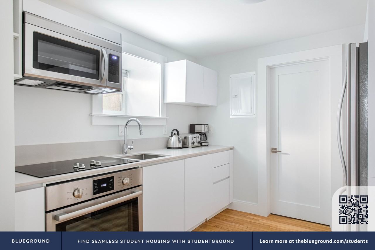 35 South St #395 - Photo 6 of 19